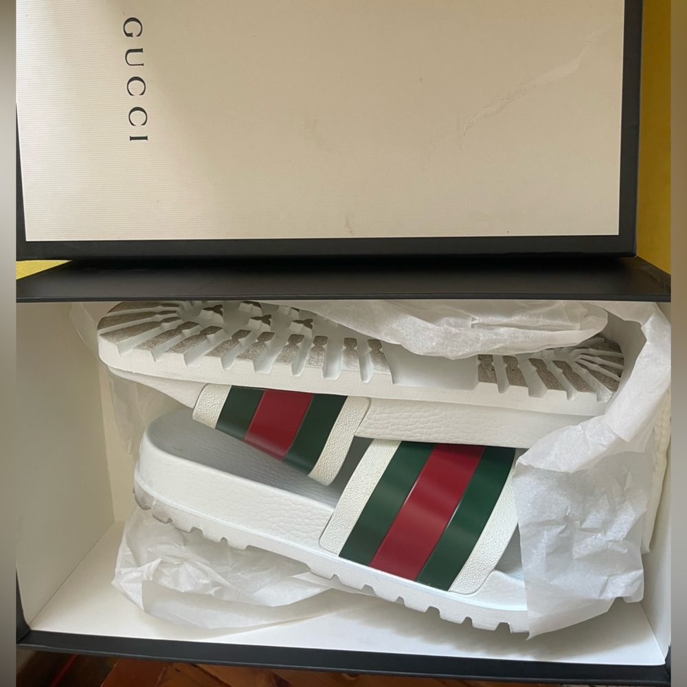 Gucci White Slides with Red and Green Stripes